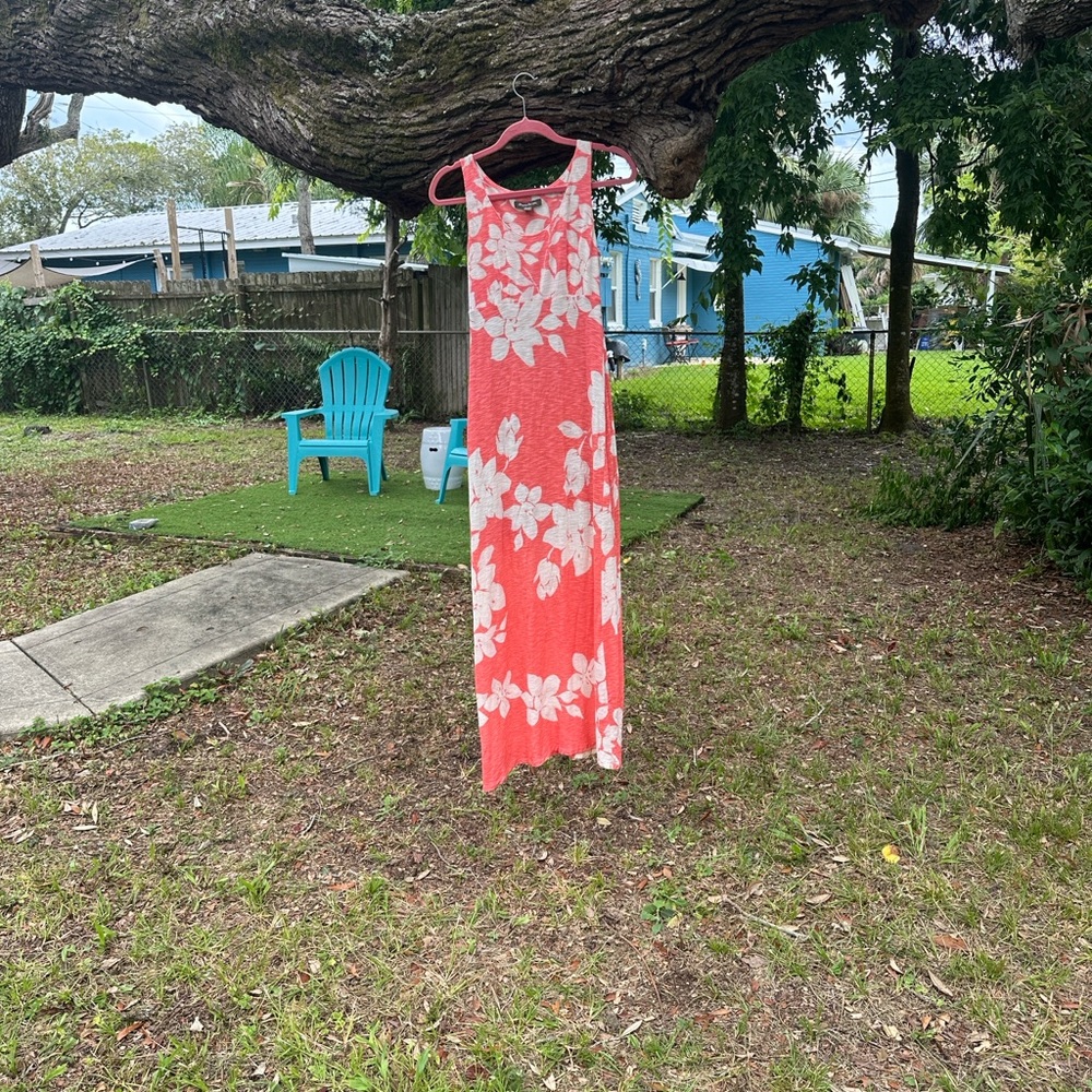 Tommy Bahama Pink and White Patterned Dress